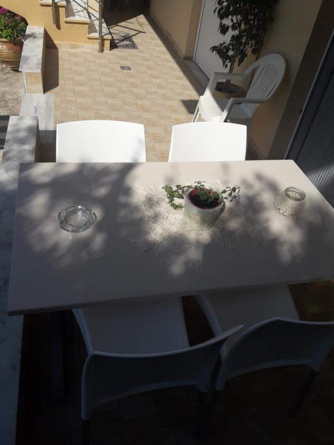 M&J Apartments Nikiti  Exterior photo